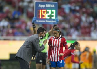 Plantel de Chivas femenil aplaude continuidad del “Chore”