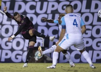 Así fue el doblete de Rogelio Funes Mori contra Guatemala