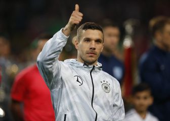 Lukas Podolski manda mensaje a afición de Querétaro