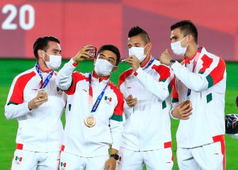 Tri olímpico llega a la CDMX después del Bronce en Tokio 2020
