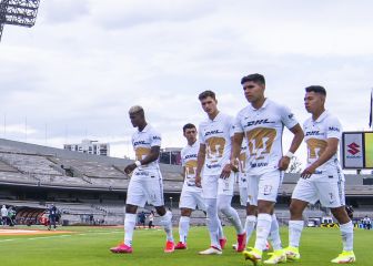 Pumas y Gallos siguen sin encontrar rumbo en la Liga MX