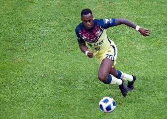 Renato Ibarra será evaluado por lesión muscular