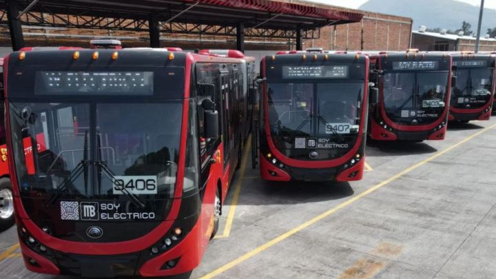 CDMX incorpora 10 unidades eléctricas a Línea 3 del Metrobús