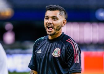 Tecatito Corona reportó con el Tri tras no poder fichar con el Milan