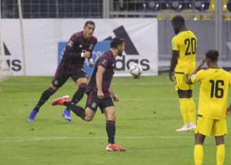 Periodistas analizan eliminatoria mundialista en foro PlaticAS