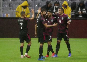 Henry Martin, más efectivo que Rogelio Funes Mori