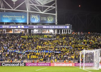 Aficionado de América se entregó a la policía de Fidaldelfia ya hay 3 identificados