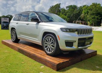 Jeep Grand Cherokee L 2022, primera reseña: una camioneta de ultra lujo con grandes capacidades 4x4