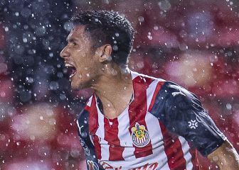 La alineación de Chivas ante Atlas en el Clásico Tapatío