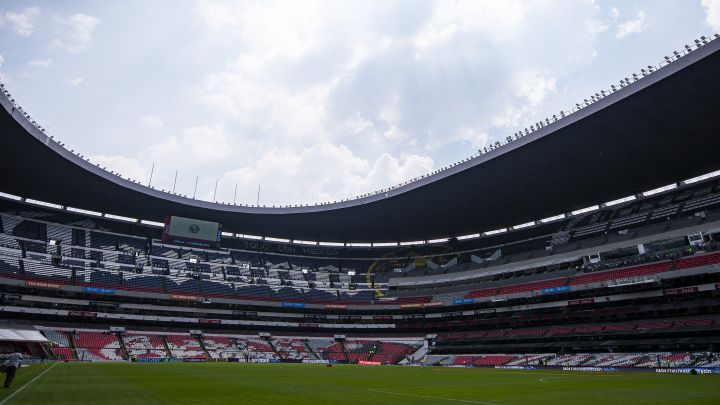 Seguidor de Pumas habría ingresado un arma de fuego al Estadio Azteca