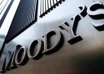 Moody´s le da calificación negativa a la Reforma Eléctrica de AMLO