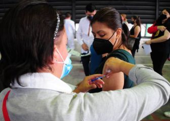 Jalisco recibe 200 mil vacunas AstraZeneca