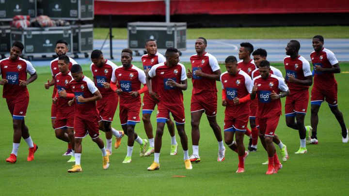 Jugadores de la Selección de Panamá druante un entremaniento