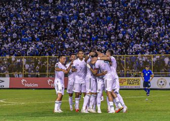 Periodistas critican triunfo de México sobre El Salvador