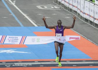Presentaron playera y medalla del Maratón de la CDMX 2021