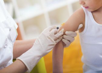 Suspenden vacunación contra Covid-19 a menores de edad por Día de Muertos