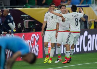 Héctor Herrera y Raúl Jiménez nominados a mejor jugador del mundo por IFFHS