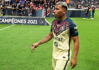 Riquelme: “Boca no pudo traer a Roger Martínez por dinero”