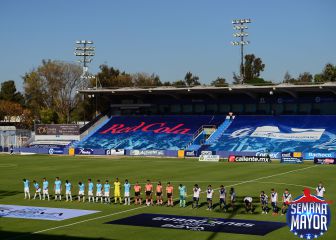 Aficionados invadieron la cancha del Miguel Valdés en el Celaya vs Dorados