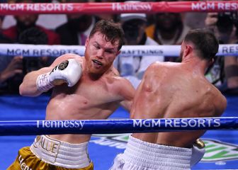 Canelo, único rey: noquea a Plant y unifica el supermedio