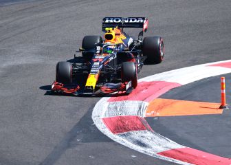 Checo Pérez terminó en cuarto en el sprint del GP de Brasil