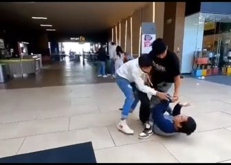 A Spider-Man no le gusta esto: Se agarran a golpes en Morelos por boletos de 'No Way Home'