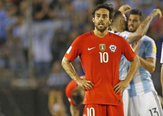 Jorge Valdivia sale del retiro para unirse al Necaxa