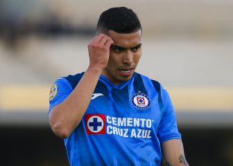 Orbelín Pineda con obstáculos para llegar al Celta de Vigo