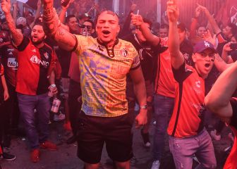 ¡Fiesta total! El festejo rojinegro en la Glorieta de los Niños Héroes