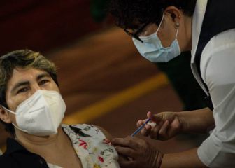 Vacunación de refuerzo para adultos mayores en CDMX: alcaldías, sedes y calendario