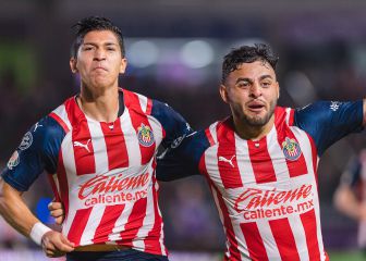 Chivas presentó su tercer uniforme y recibe críticas de su afición