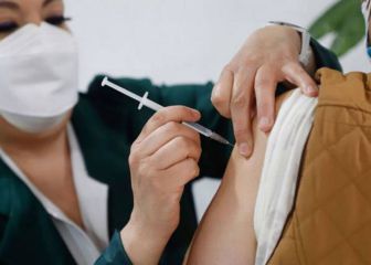 En enero aplicarán segunda dosis a adolescentes de 15 a 17 años