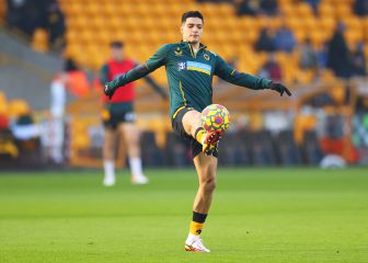 Jiménez se perdió duelo ante Brentford por molestia en la pantorrilla