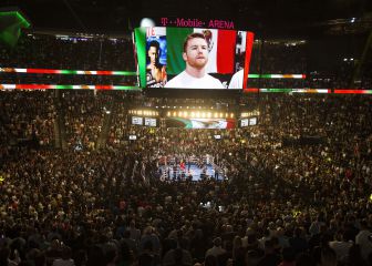Canelo Álvarez enfrentaría a Bivol en la T-Mobile Arena