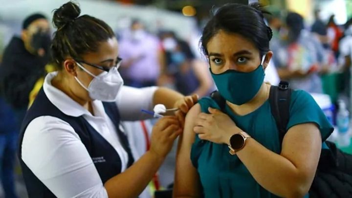 Vacunación COVID en Puebla: ubicación de los módulos permanentes y qué dosis se aplicarán