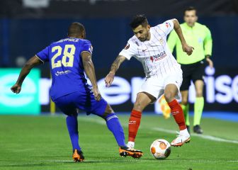 Tecatito Corona tuvo minutos en Europa League con Sevilla
