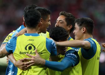 Con voltereta incluida, Puebla le pegó a Chivas