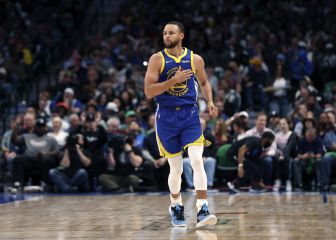 Mete 400 a los Warriors en contra de Lakers y gana 568