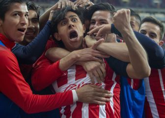 Chivas rompe mala racha y vence a Santos