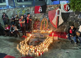 Afición de Atlas se unió en oraciones en el Estadio Jalisco