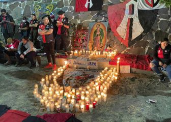 ¡Dolor en la afición del Atlas! La reacción espontánea a las puertas del estadio Jalisco