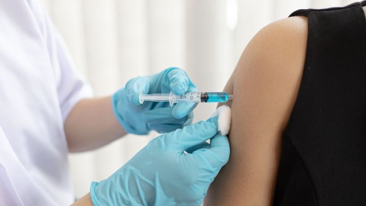 Vacunación adultos de 18 a 29 años Edomex: qué dosis se aplicarán y dónde pedir cita