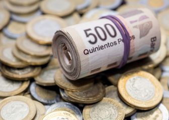 Peso mexicano cae 7.63 centavos frente al dólar