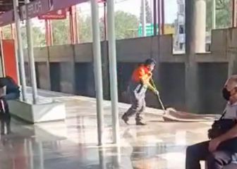 Trabajador de limpieza del Metro se hace viral por bailar al estilo de “Tiempo de vals”