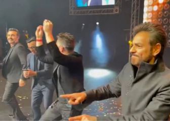 Eugenio Derbez, Omar Chaparro, Adal Ramones y Adrián Uribe bailan juntos