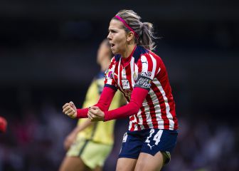 Gana Chivas un intenso Clásico con doblete de “Licha”