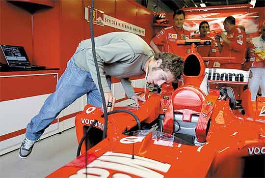 Valentino Rossi probó en secreto el Ferrari
