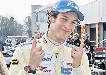 Bruno Senna consigue sus dos primeras victorias