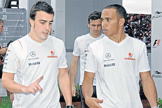 La ausencia de un líder perjudica a McLaren