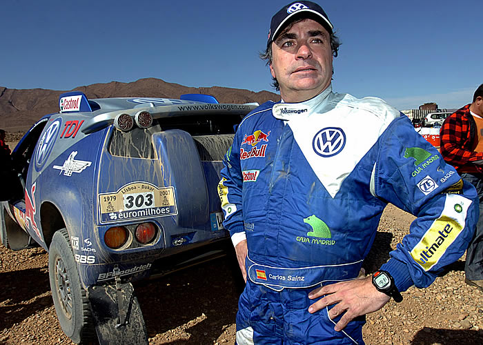 Carlos Sainz se apunta la segunda etapa y se alza al liderato en el Rally de Marruecos